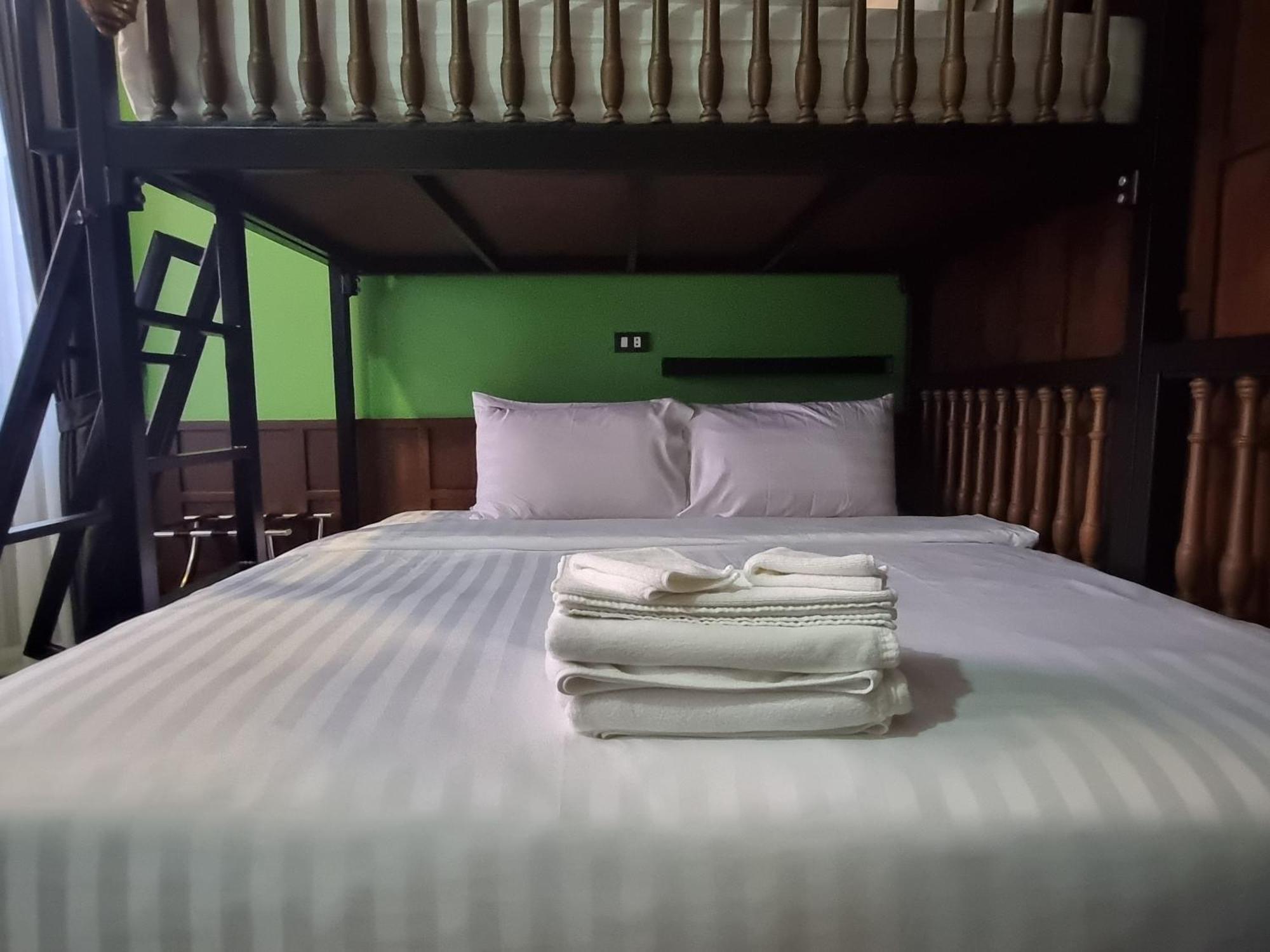 De Phanakron Boutique Hotel Bangkok Ngoại thất bức ảnh